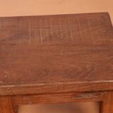 Table de chevet d’atelier en teck birman
