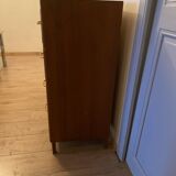 Vintage wooden chest of drawers with 4 drawers