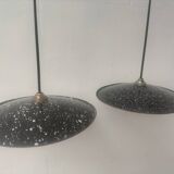 2 enamelled sheet metal suspensions