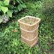 Corbeille vintage en osier et scoubidou
