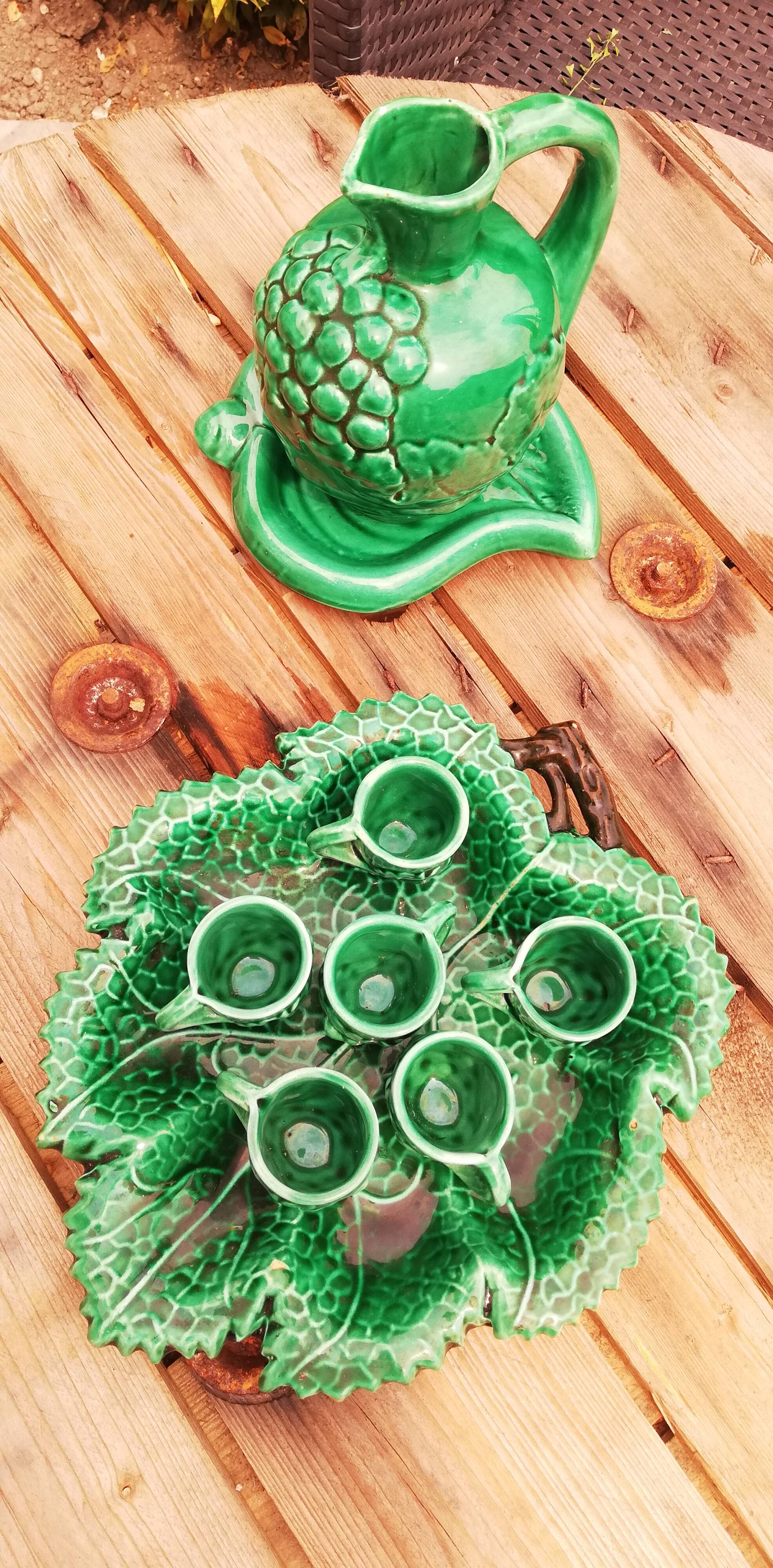 Liquor service signed vallauris