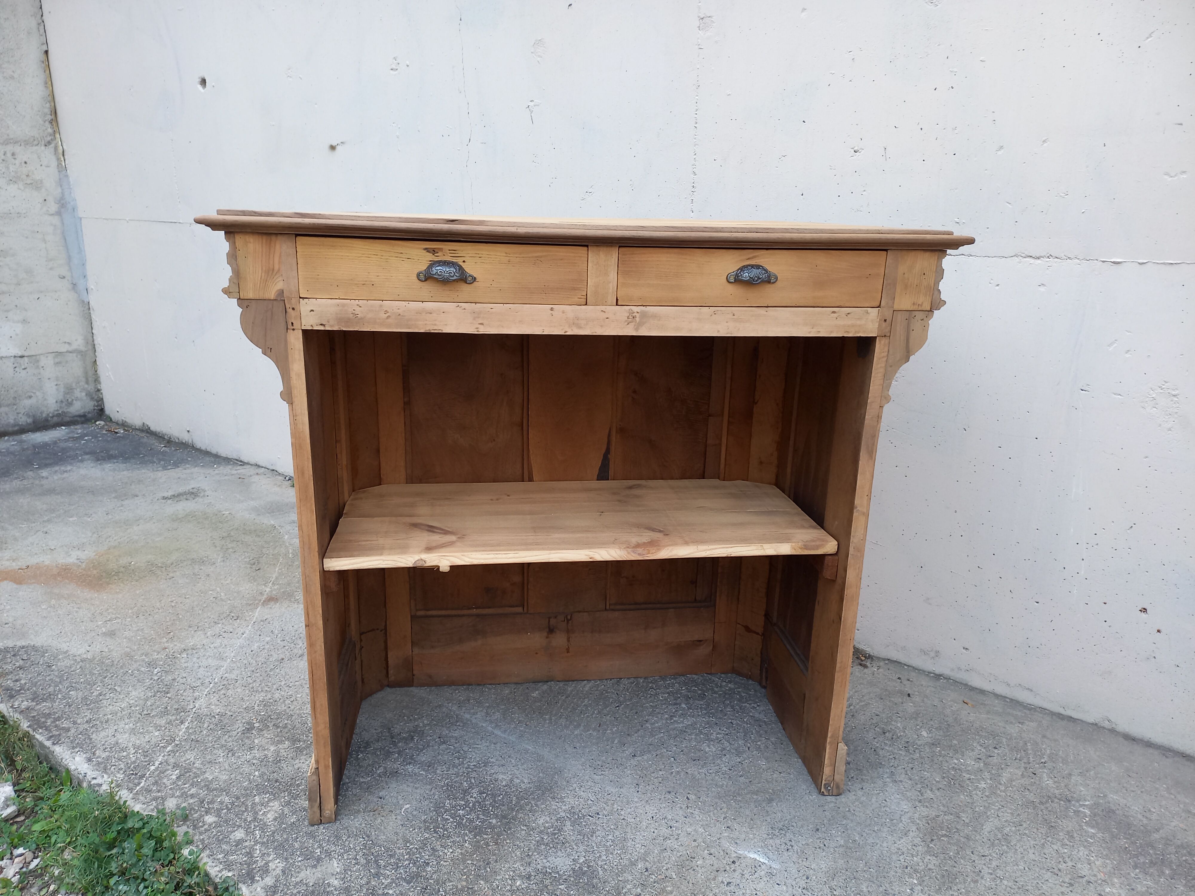 Former store counter, bar