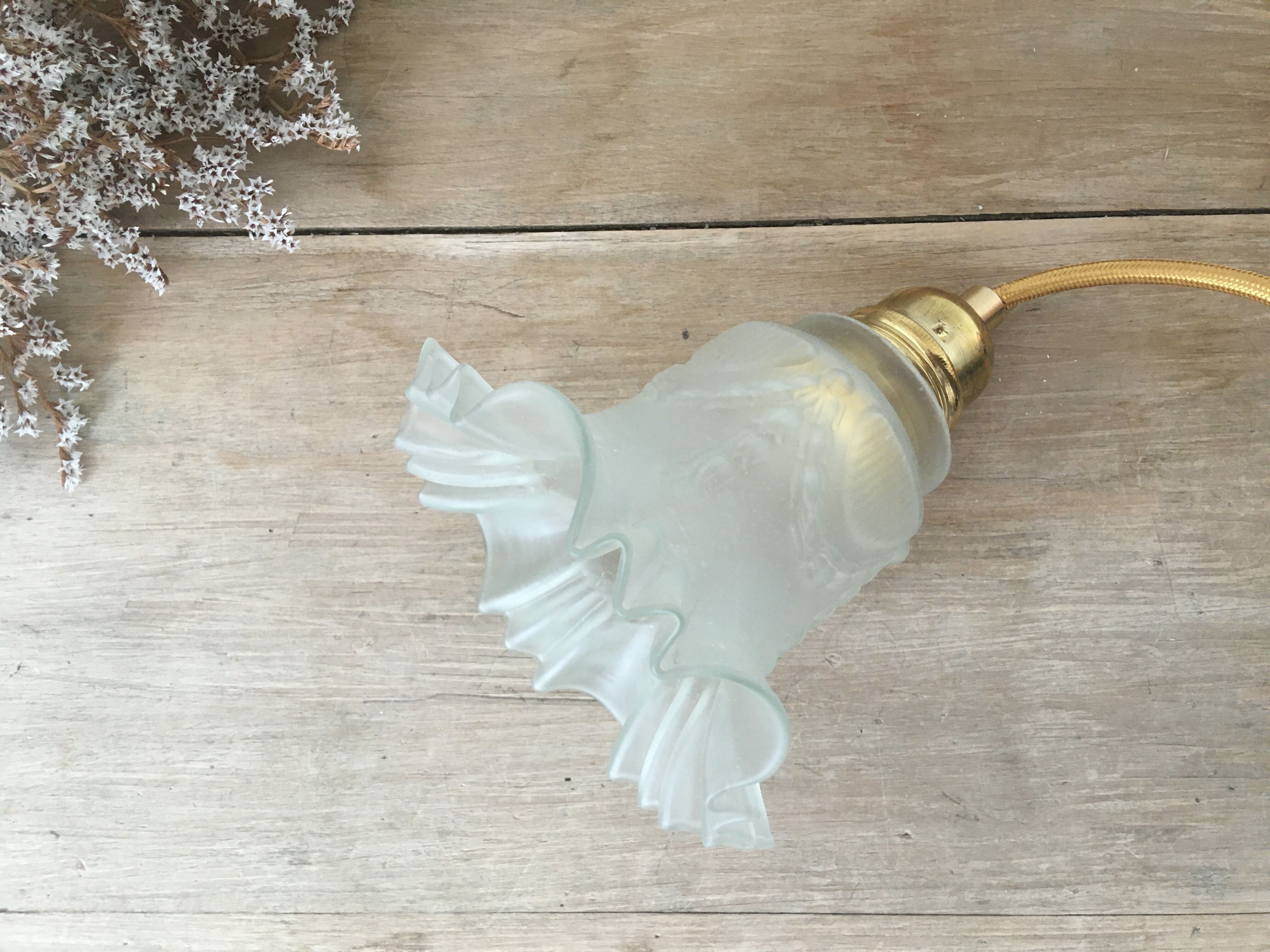 Art Deco tulip walklight