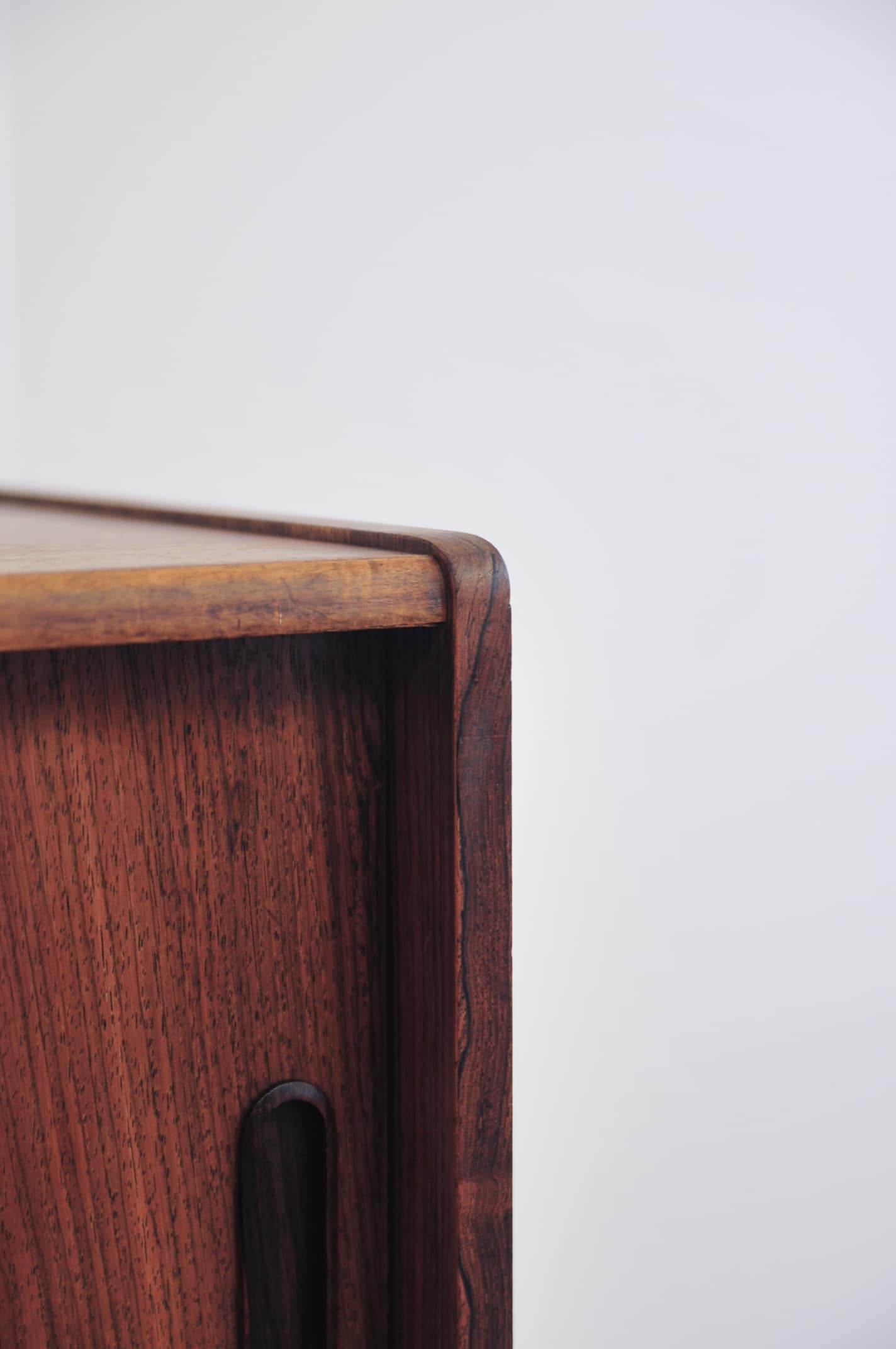 Vintage rosewood sideboard sliding doors