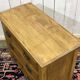 Commode anglaise en noyer du début XXème