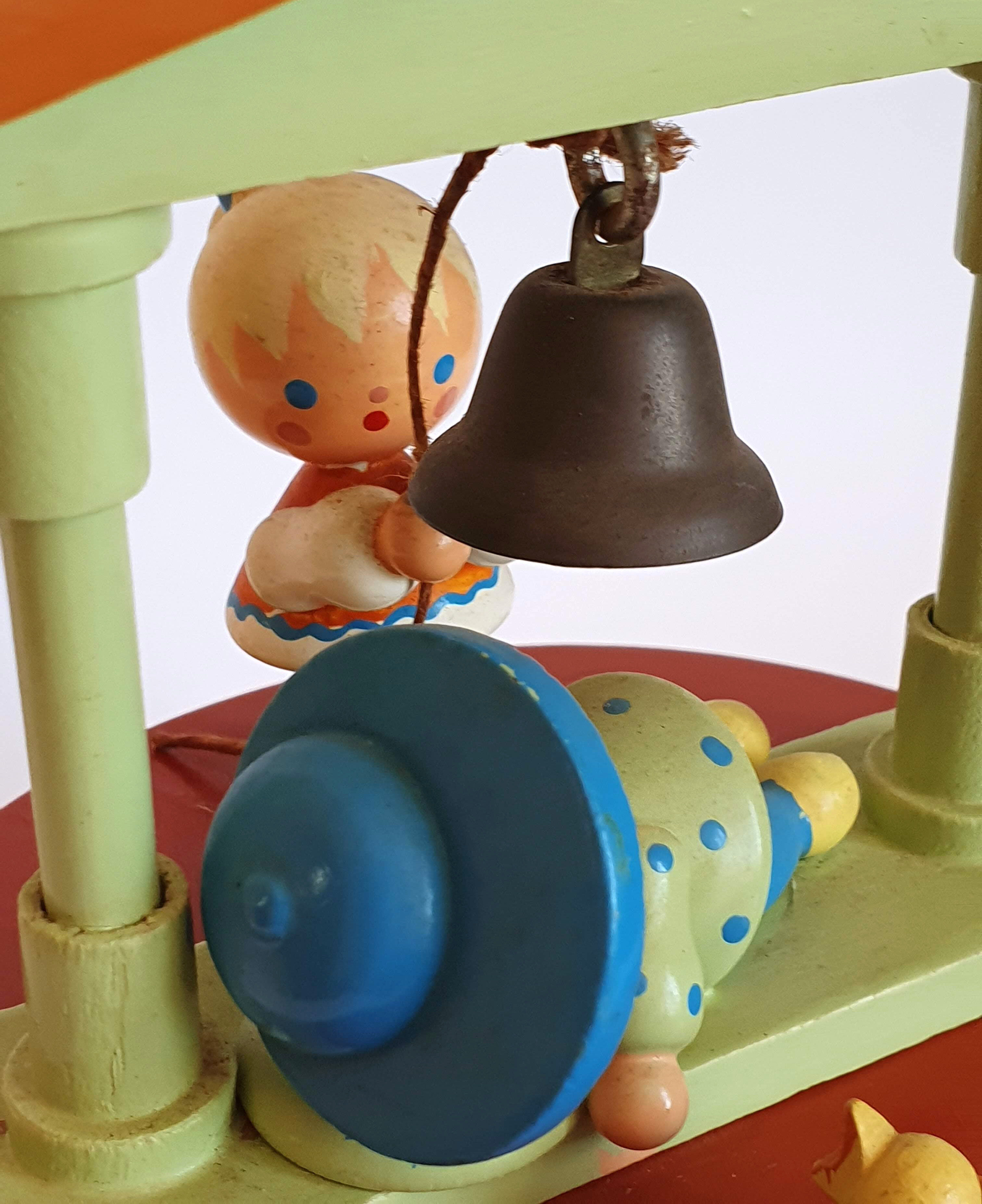 Vintage music box Sevi 60s