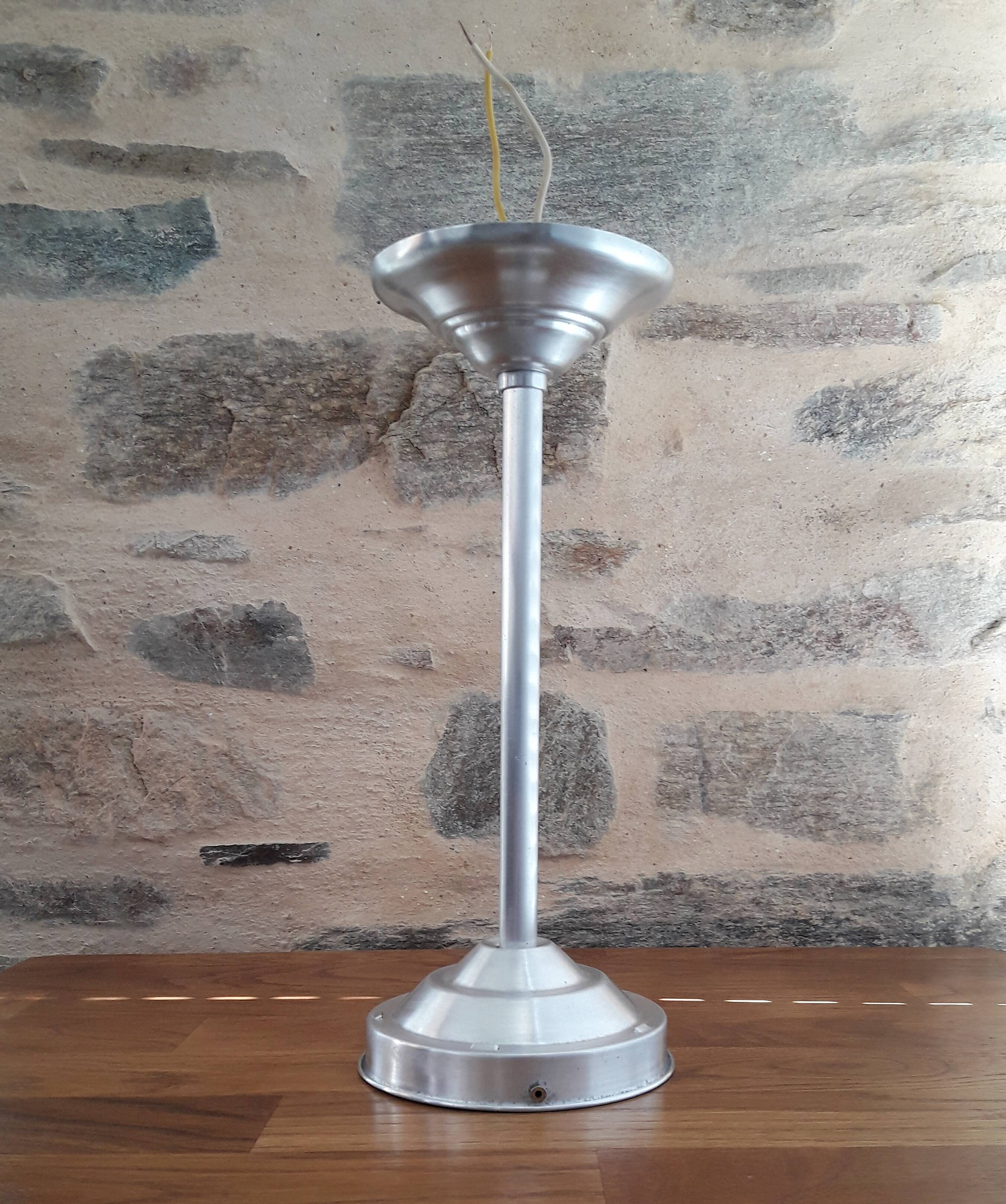 Suspension globe opaline Art Deco from the 1930s