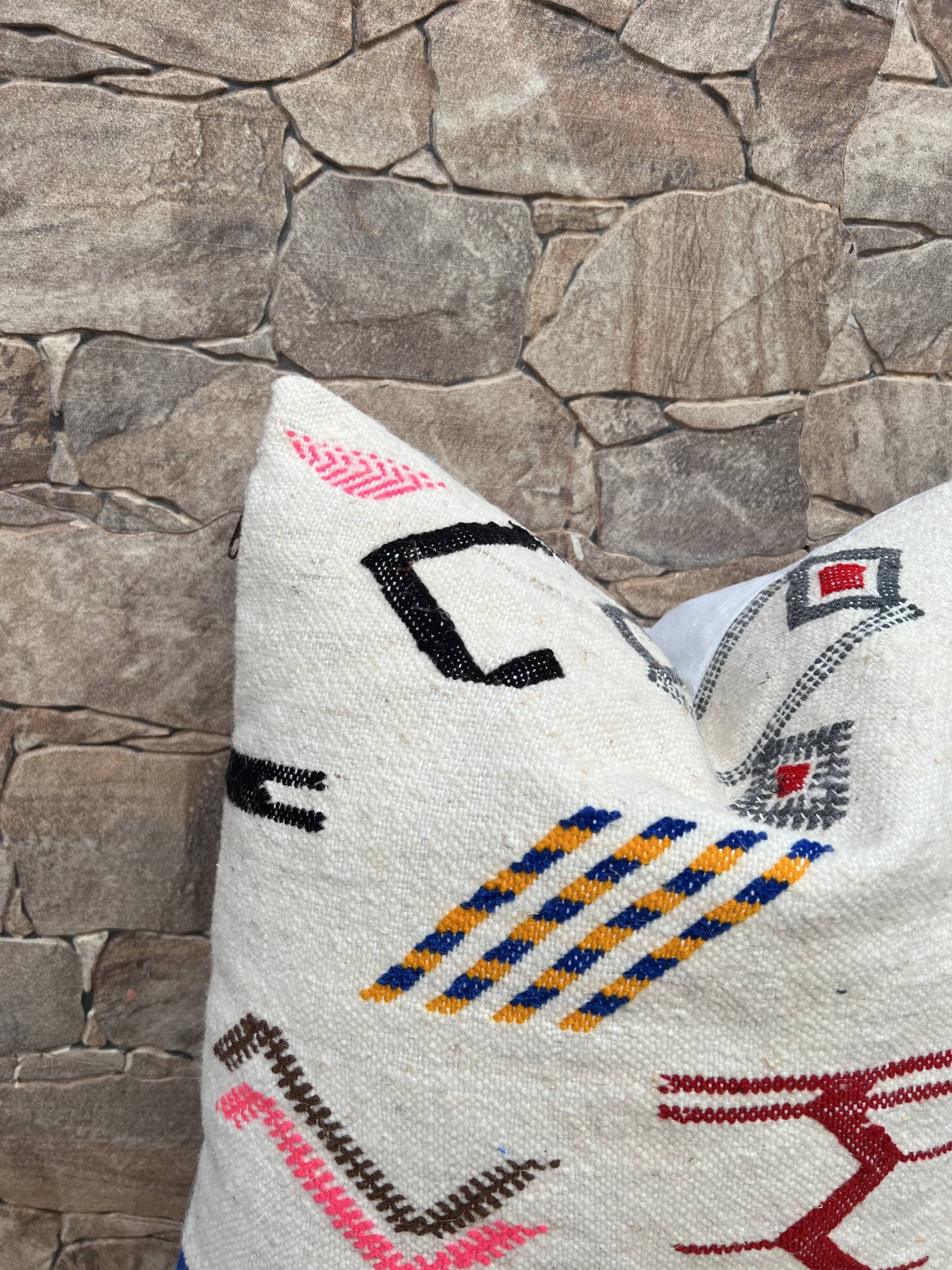 Azilal cushion cover / Authentic beni ourain cushion cover / Boho pillow cover