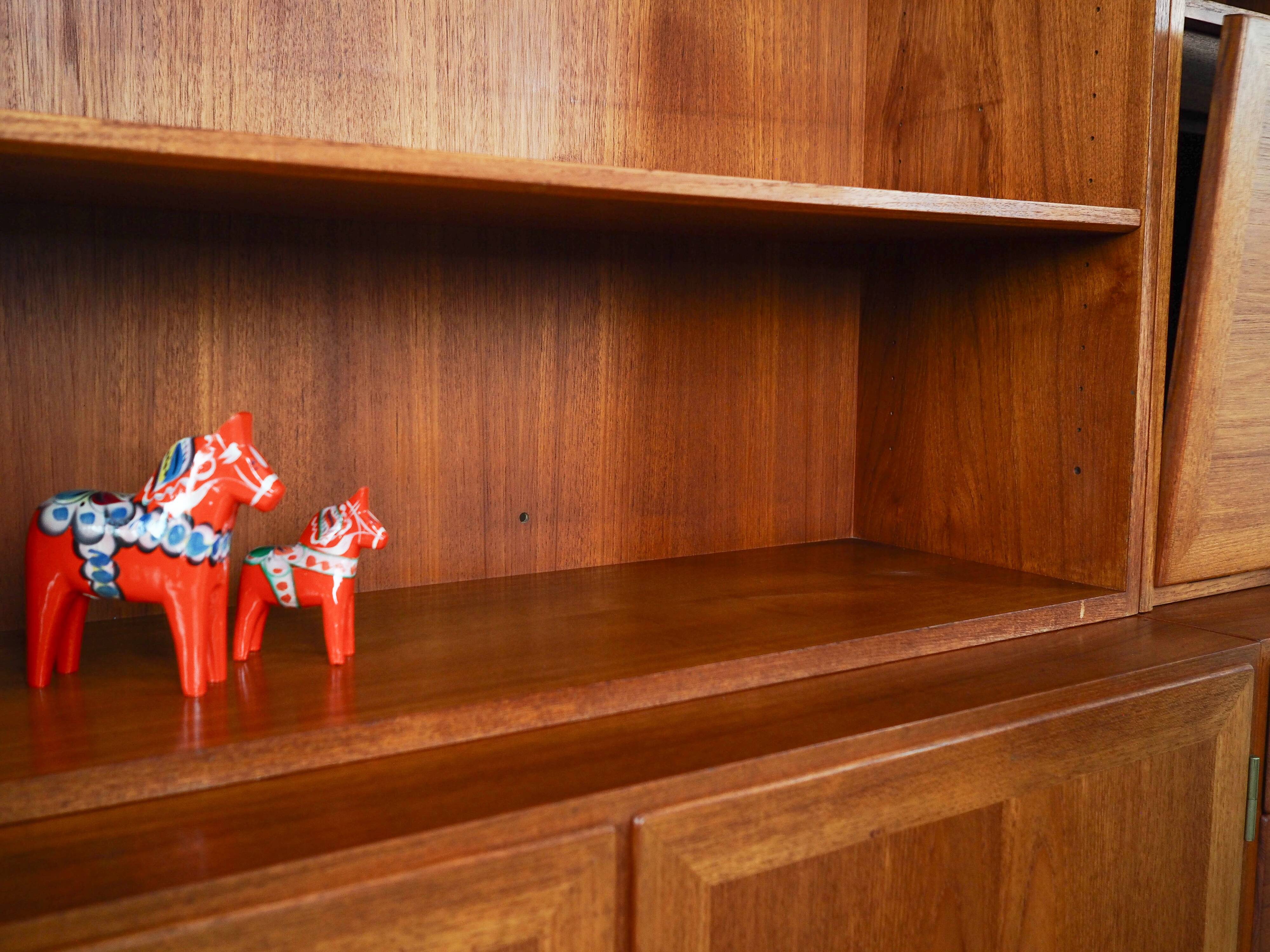 Set of teak bookcases, Danish design, 1970s, designer: Kai Winding