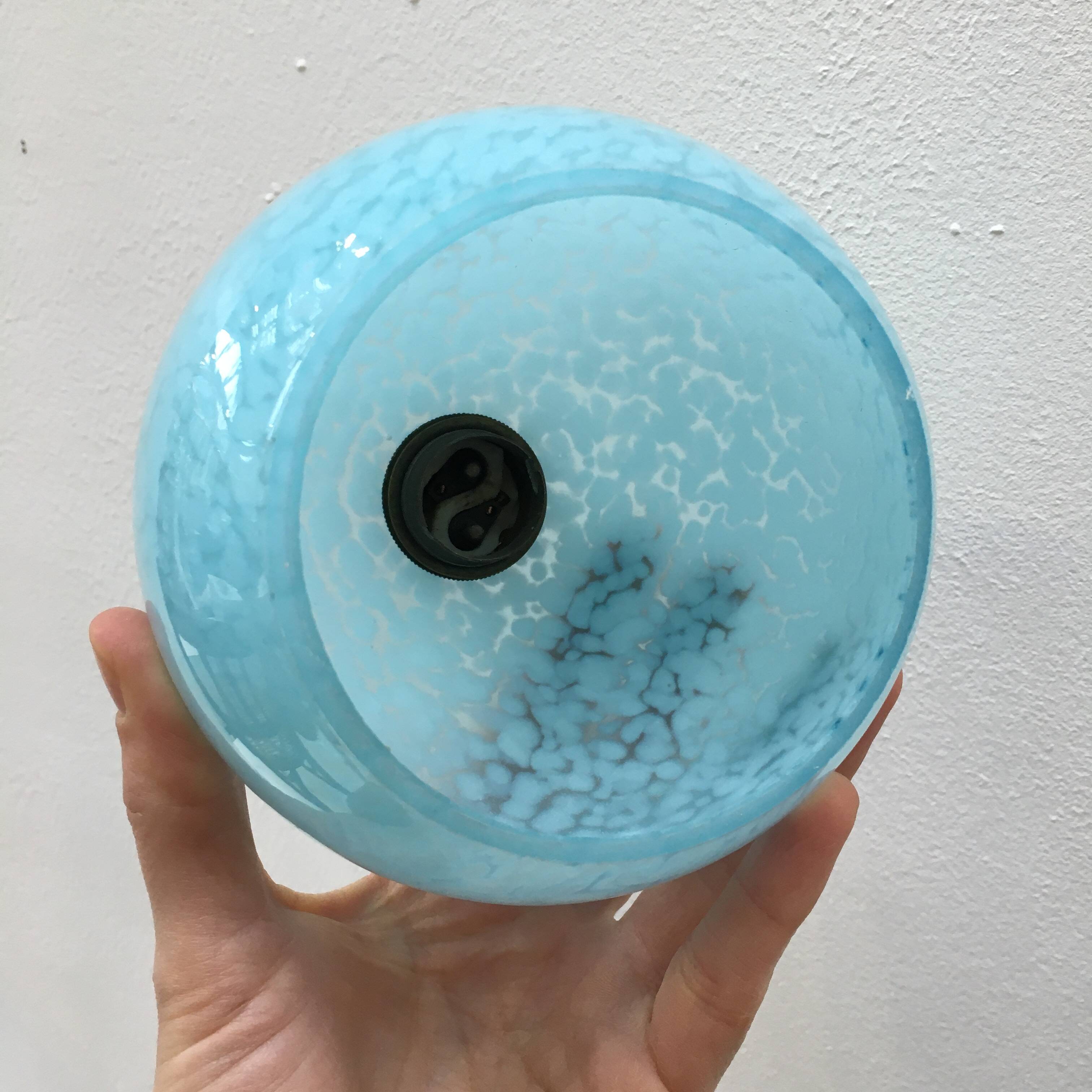 Lampe baladeuse art déco en verre de Clichy bleu