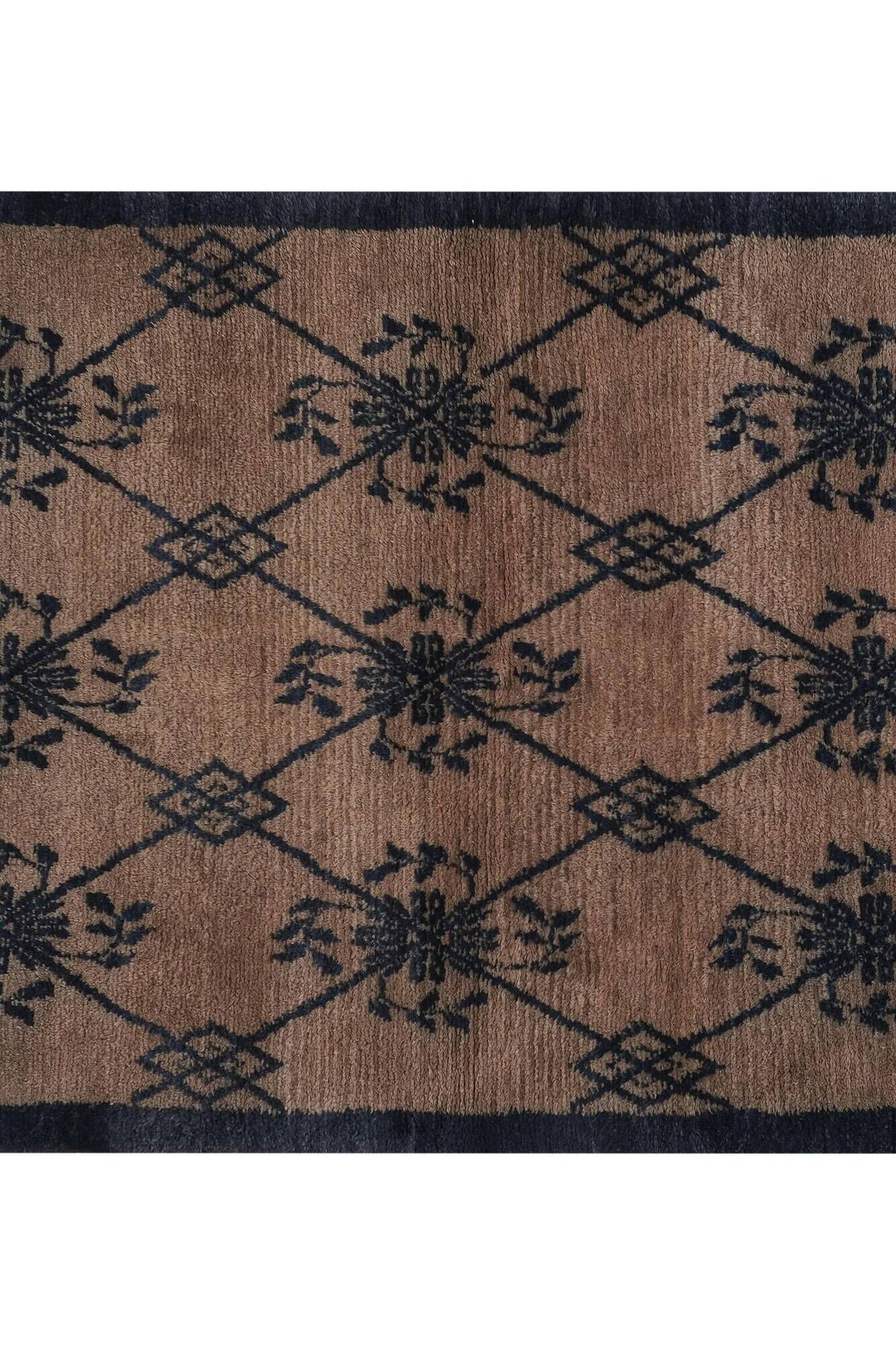 Vintage Turkish handmade rug 114x162 cm