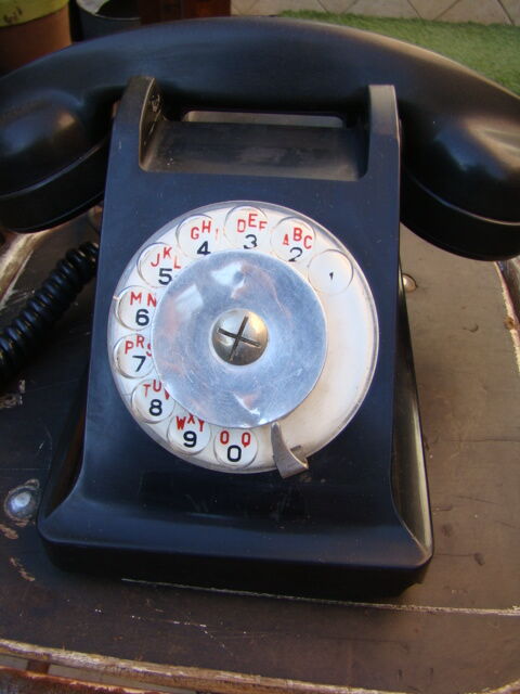 Vintage Baketite black phone 50s/60s