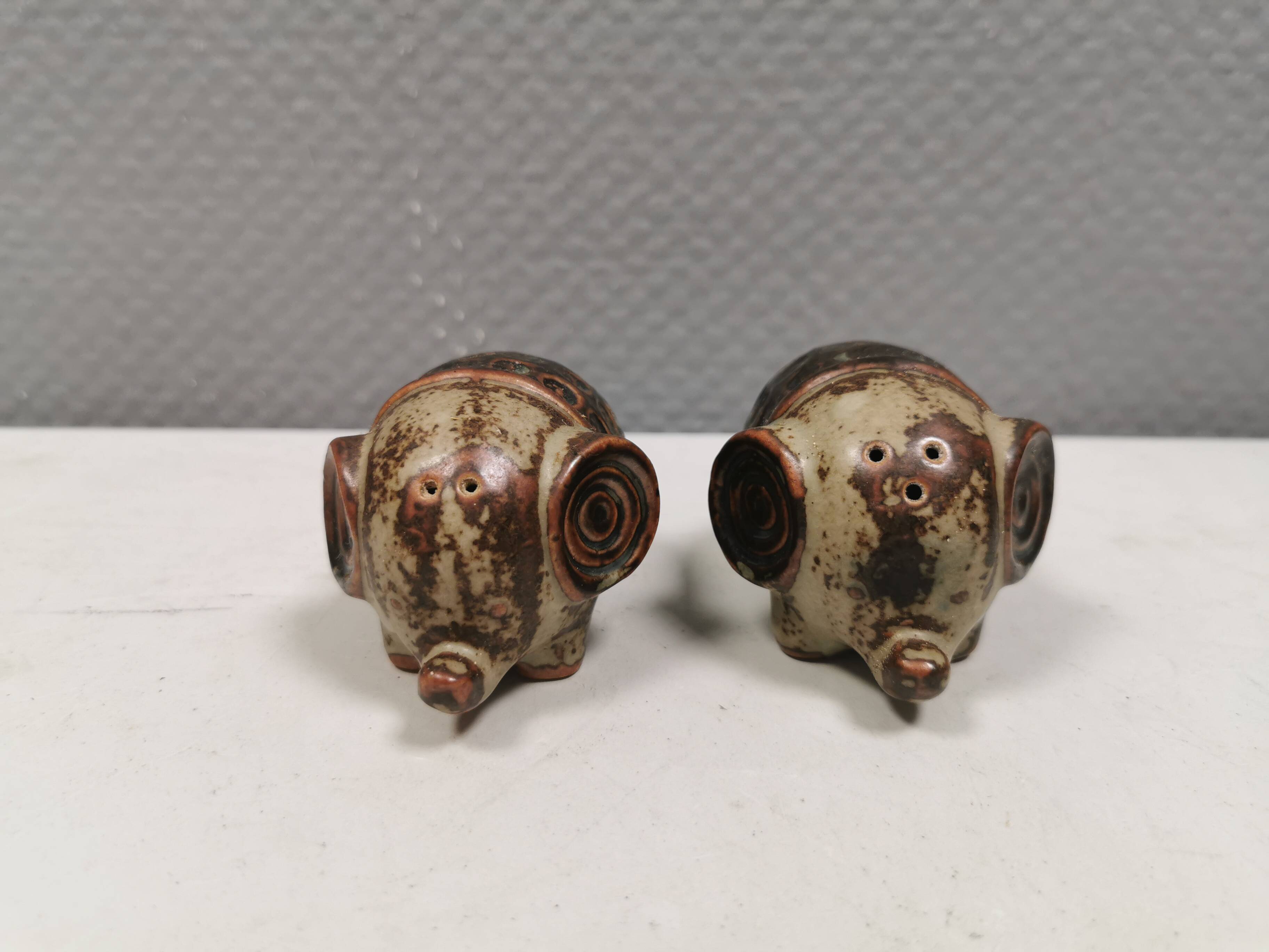 Ceramic elephants as a salt and pepper set made for Danish Søholm 1970-80s