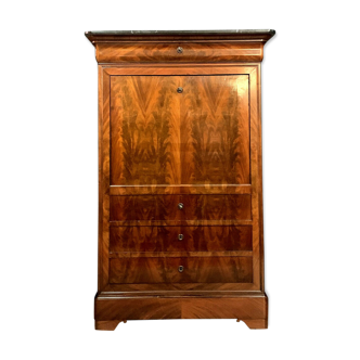 Writing desk a doucine era Louis Philippe in mahogany.