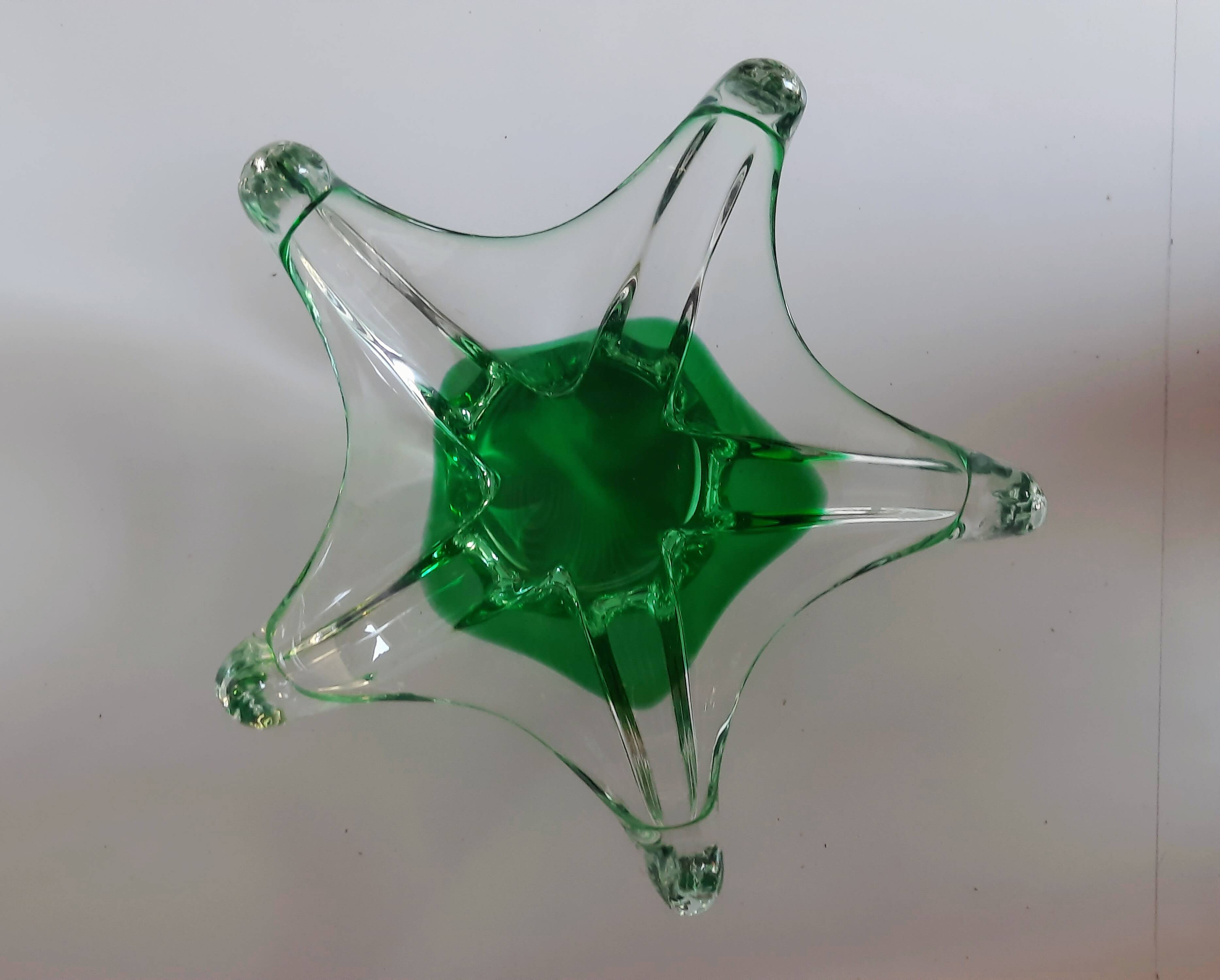 Art glass cup in the style of Josef Hospodka's creations for the v