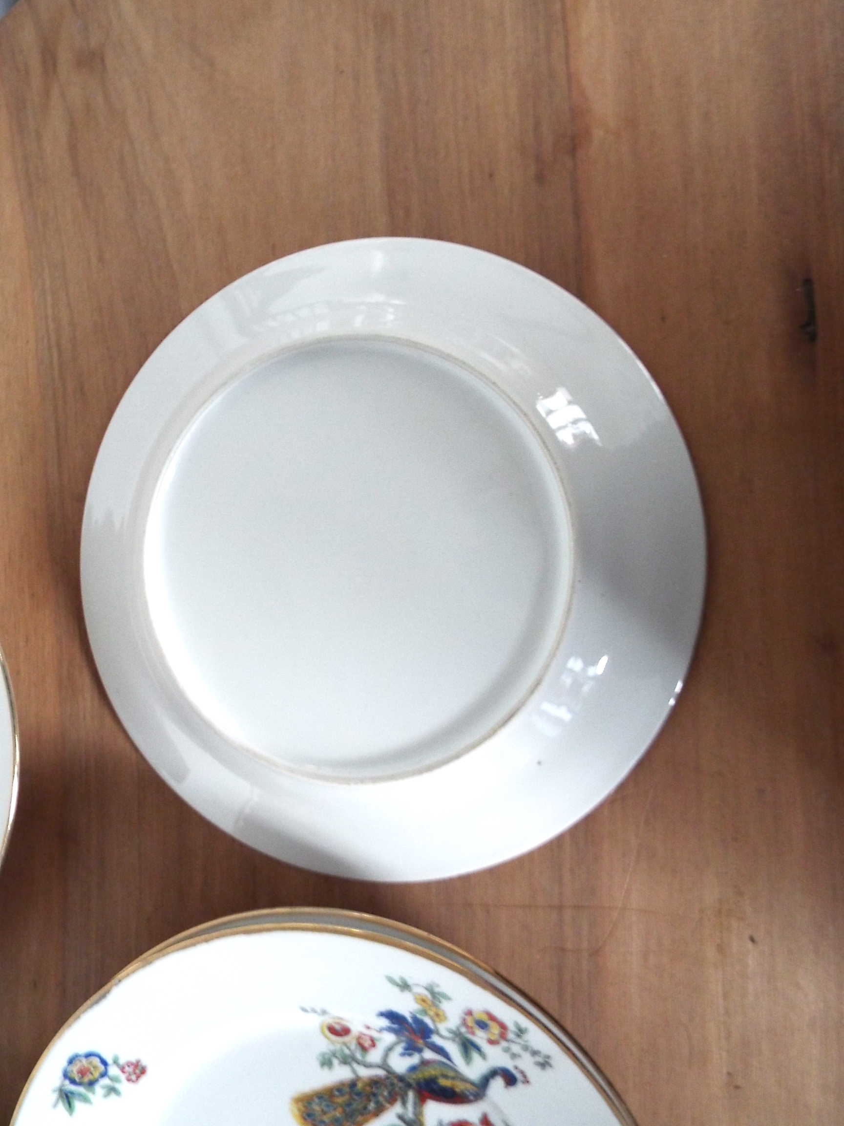 6 flat porcelain plates peacock