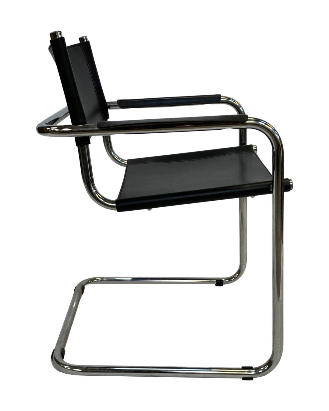 Set of 6 bauhaus cantilever chairs black leather and chrome design