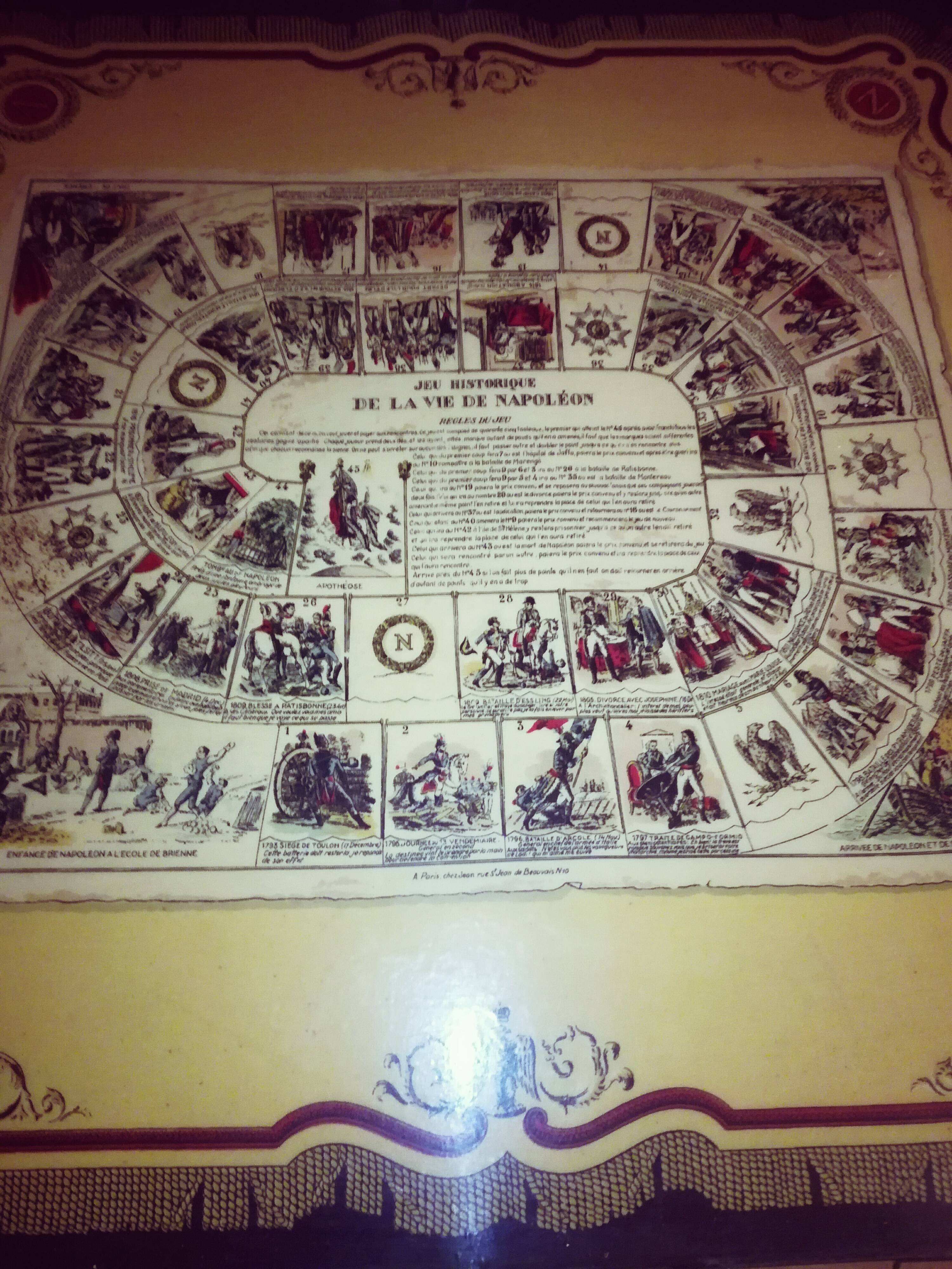 Coffee table, game of the goose, the life of Napoleon