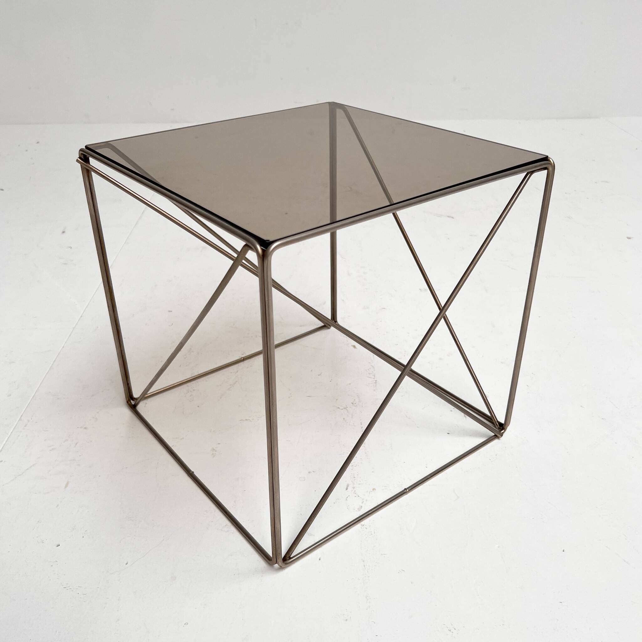 Geometric Isocele side table by Max Sauze, 1960s