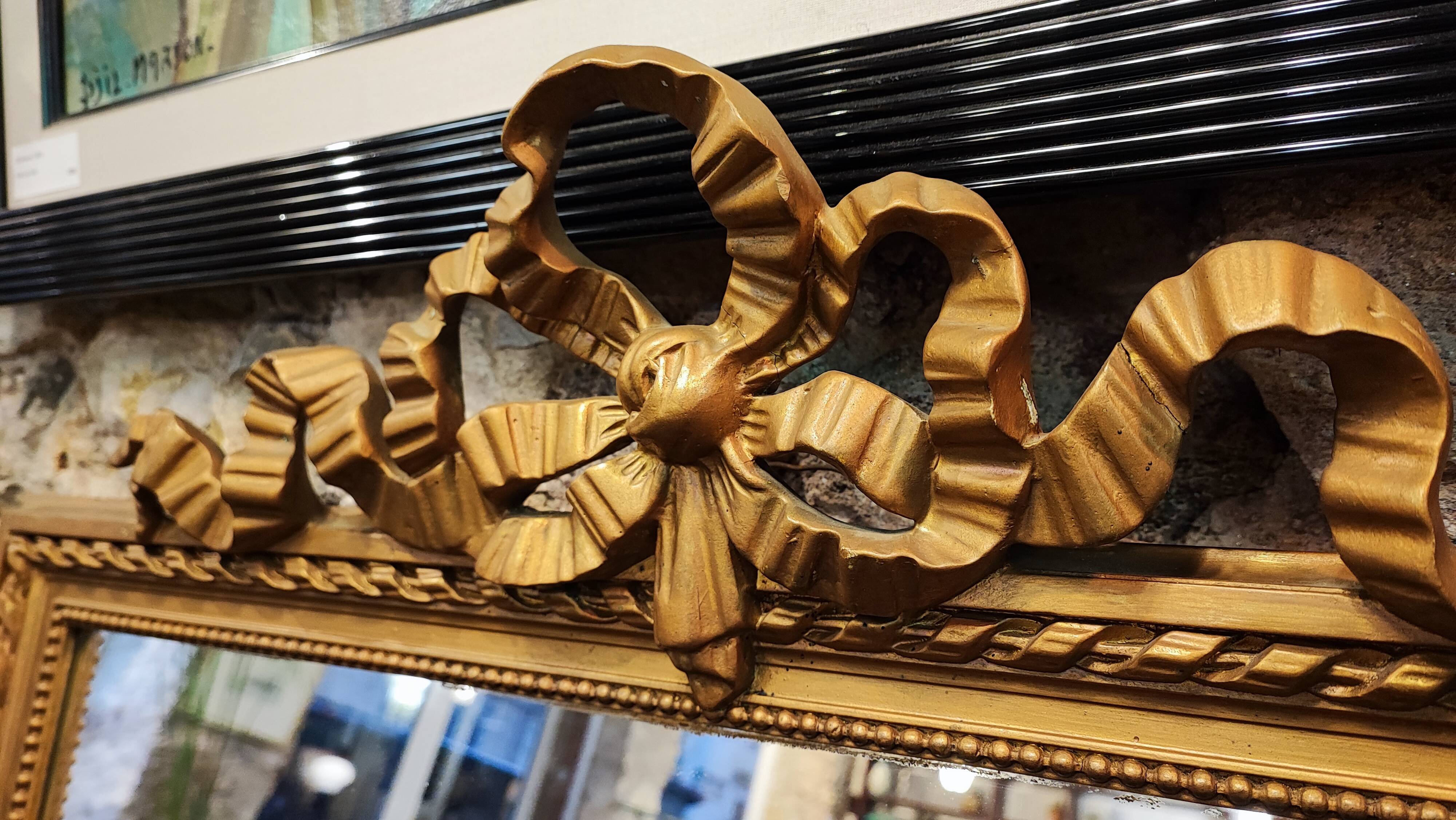 Large gilded mirror with ribbon – Napoleon III period – 136 cm