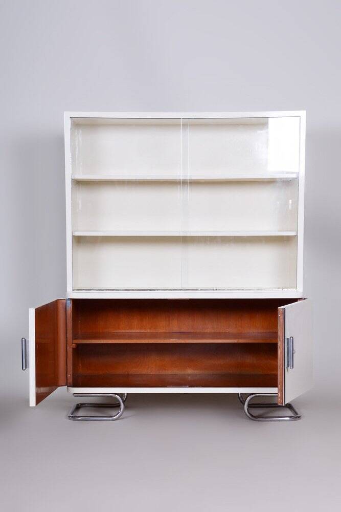Bauhaus White Chrome-Plated Steel & Lacquered Wood Cabinet attributed to Vichr, 1930s