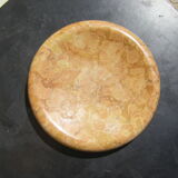Marble centerpiece, picks up change