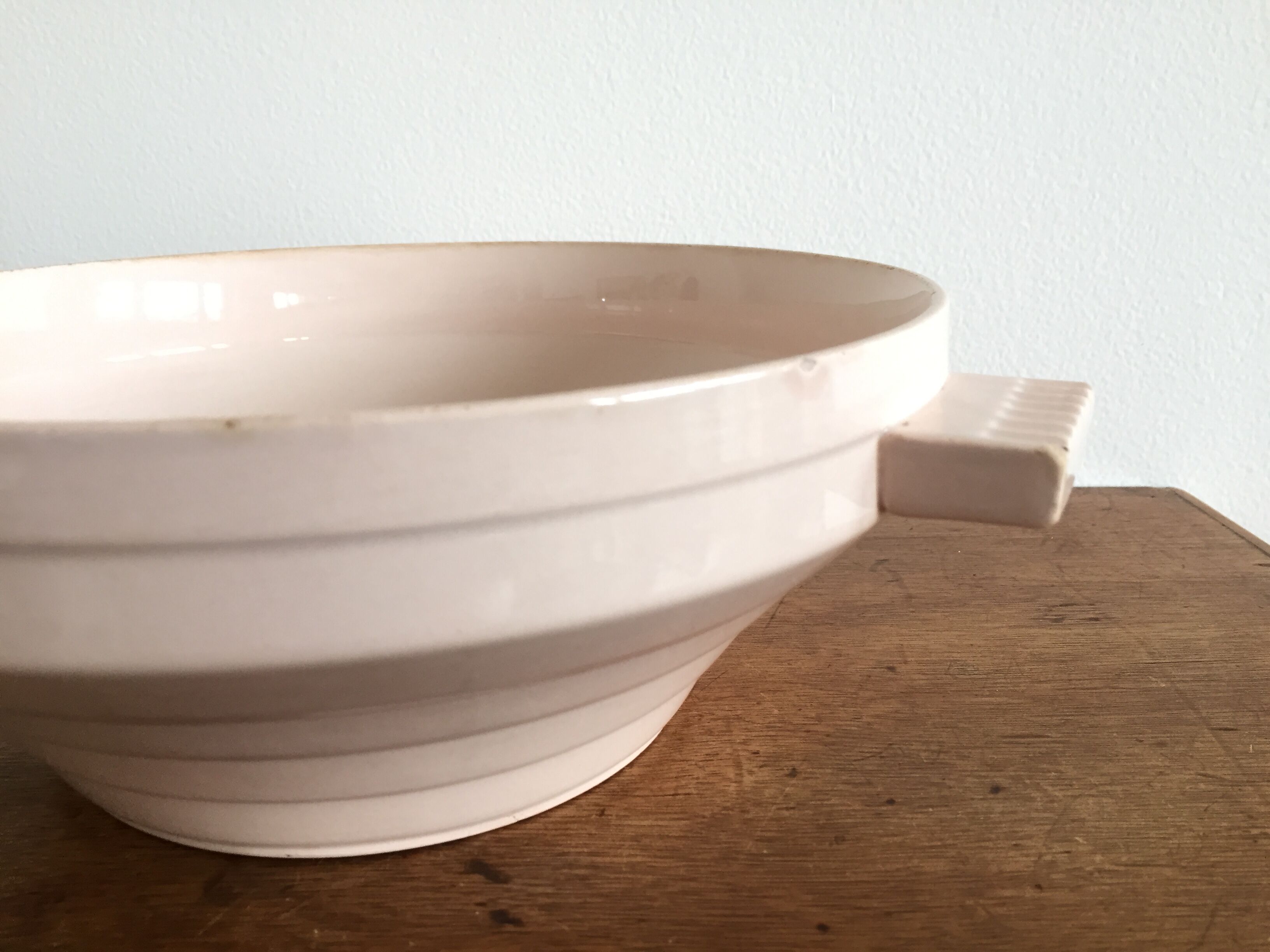 Digoin Bowl pink 1930 Art deco.