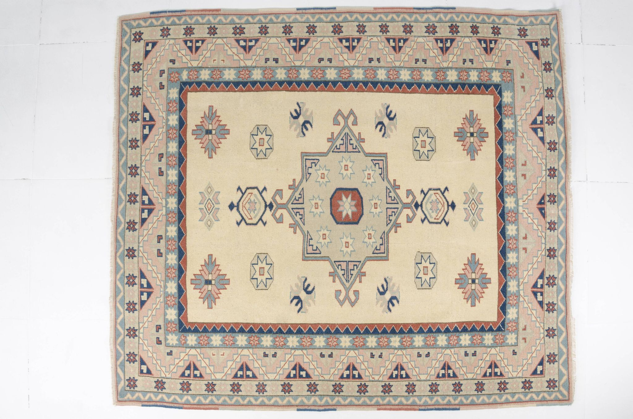 Tapis en laine noué à la main kurde