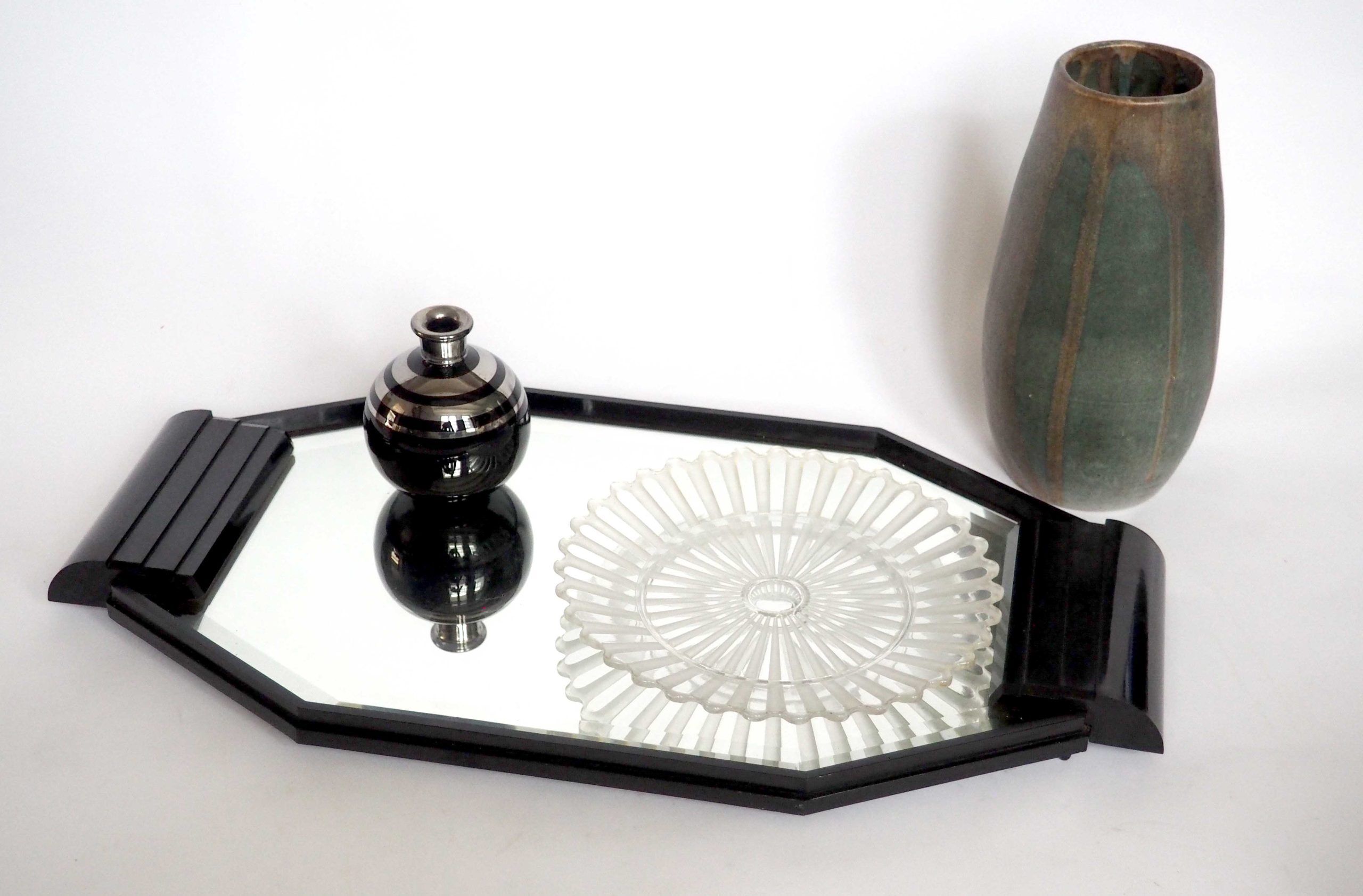 Bakelite mirror plateau Art Deco