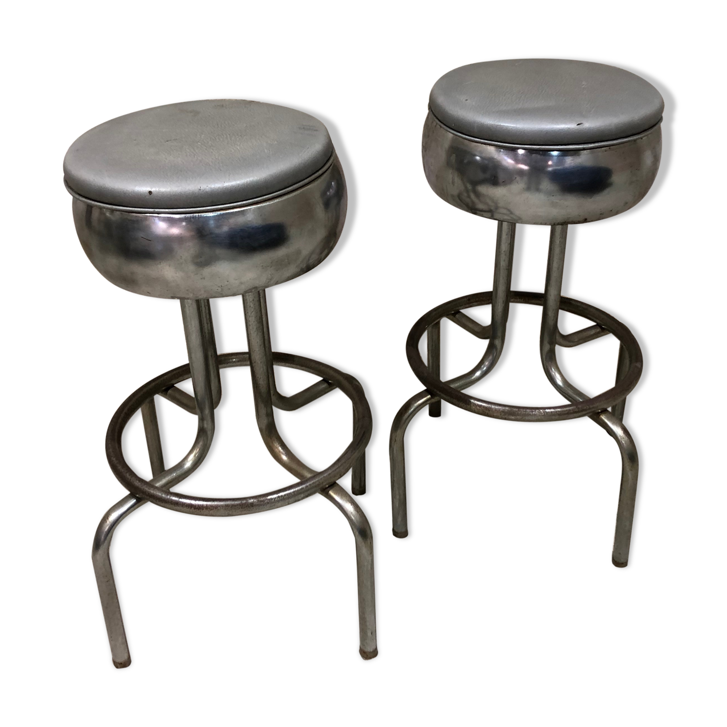 Pair of chrome metal bar stools