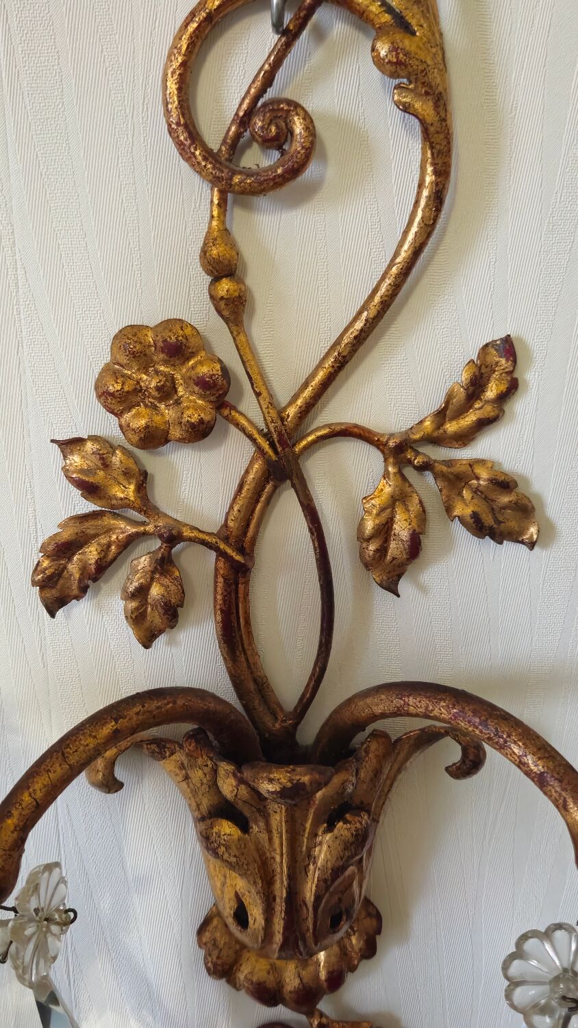 Wall sconce with pendants in Louis XV style