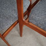 Ensemble de six chaises en teck, design danois, années 1960, production : Danemark