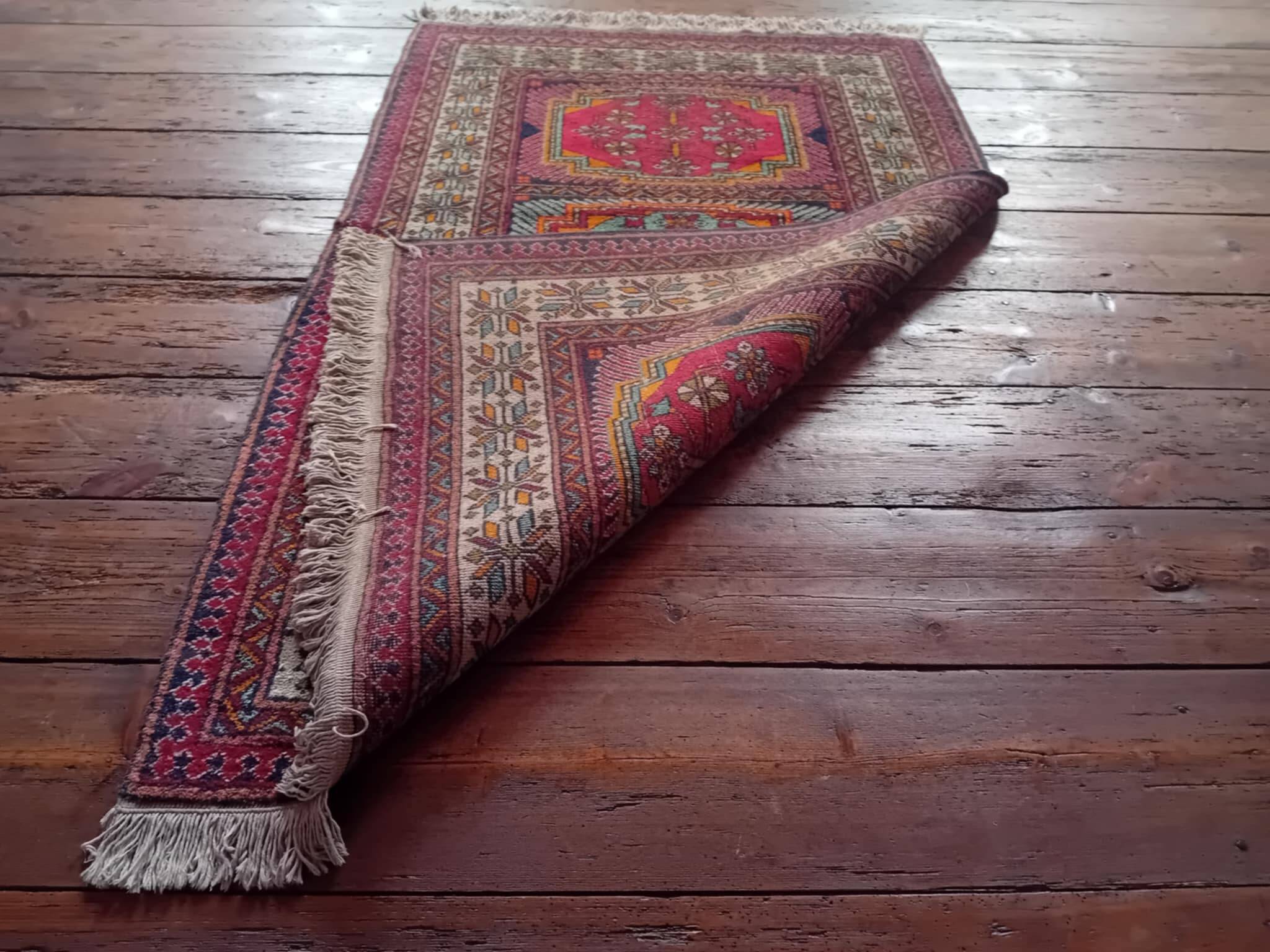 Handmade Caucasian Shirvan Rug 150x100cm