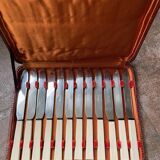VINTAGE BOX OF 12 KNIVES from the 1950s-60s