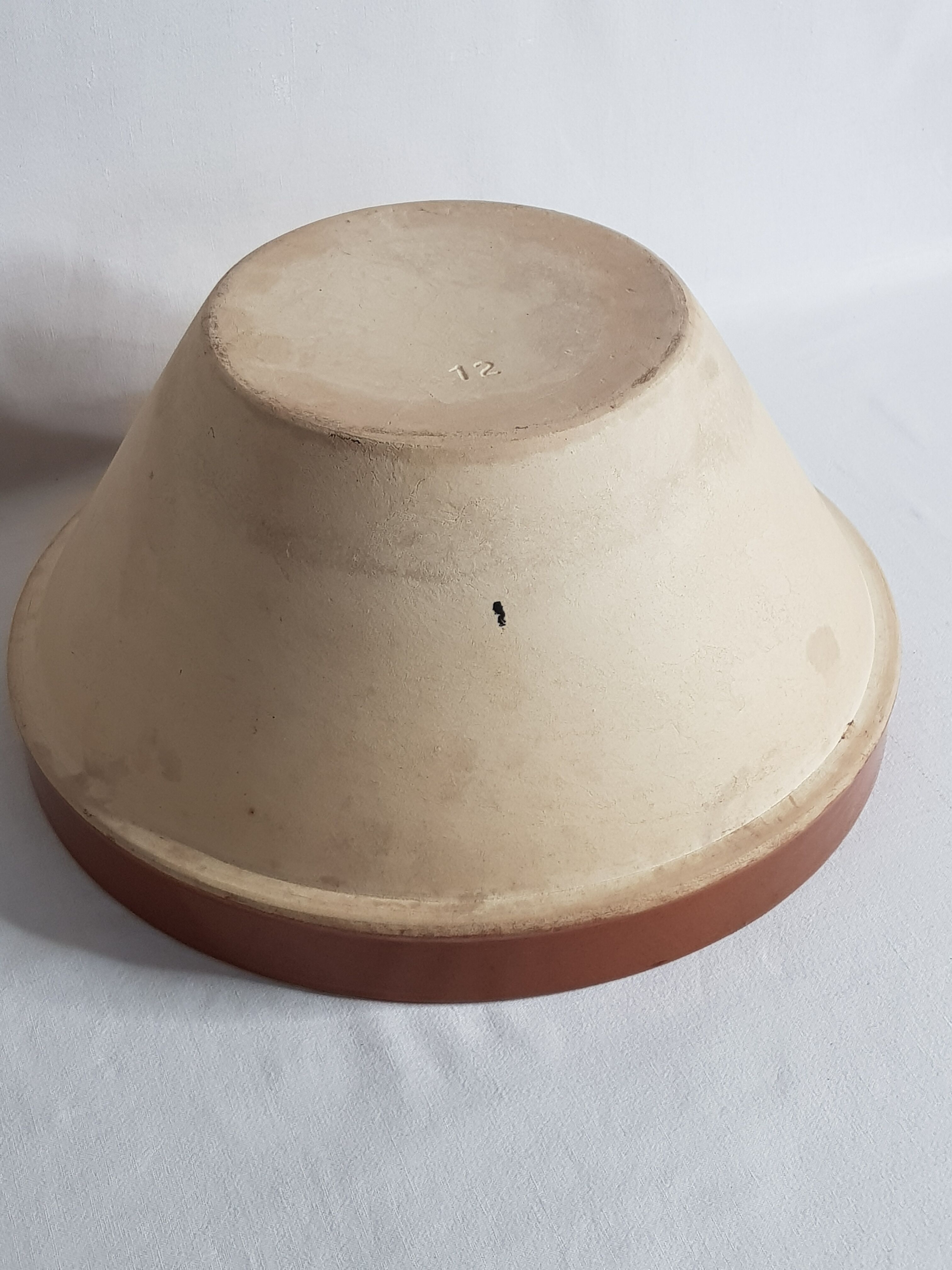 Large verned sandstone bowl or terrine with spout