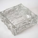 Empty cut glass pocket