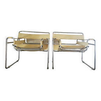 Pair of Wassily B3 Cream armchairs (Marcel Breuer)