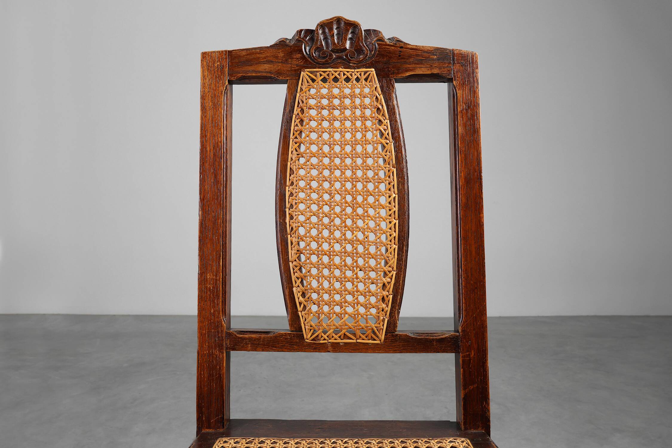 Chaise en bois et rotin française antique, vers 1900