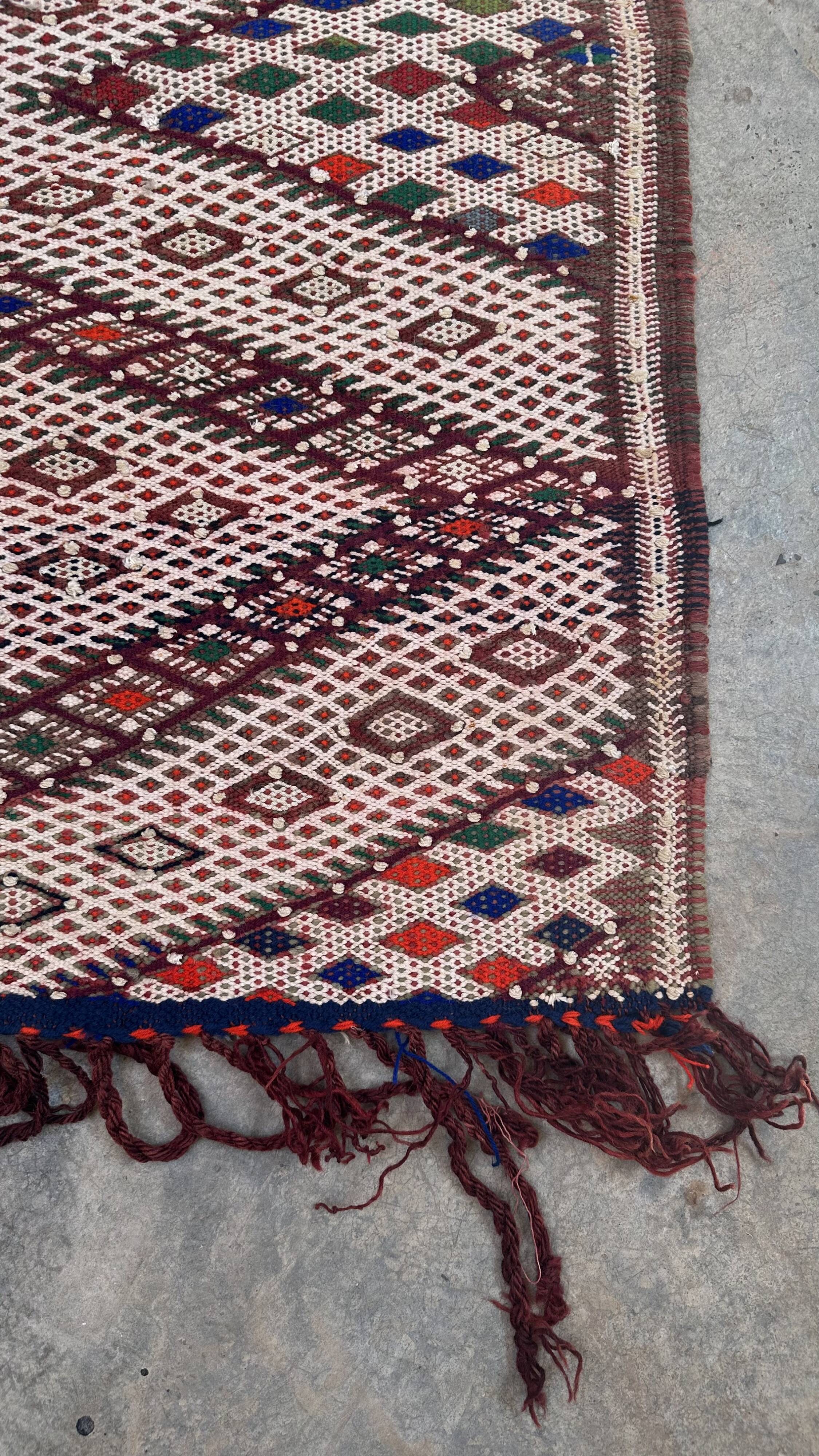 Moroccan kilim zayan rug - 247 x 143 cm