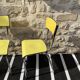 Paire de chaises formica jaune tubauto