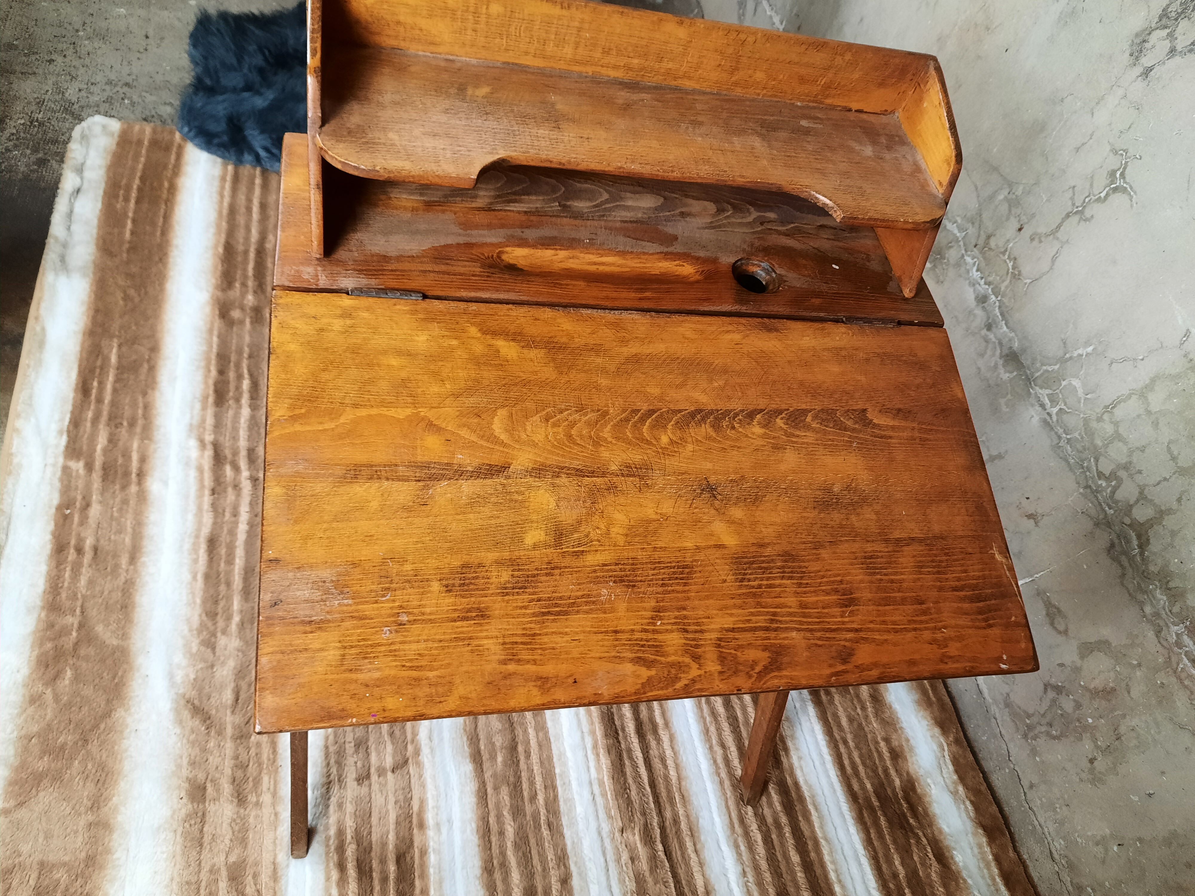 Scandinavian children's desk with its chair