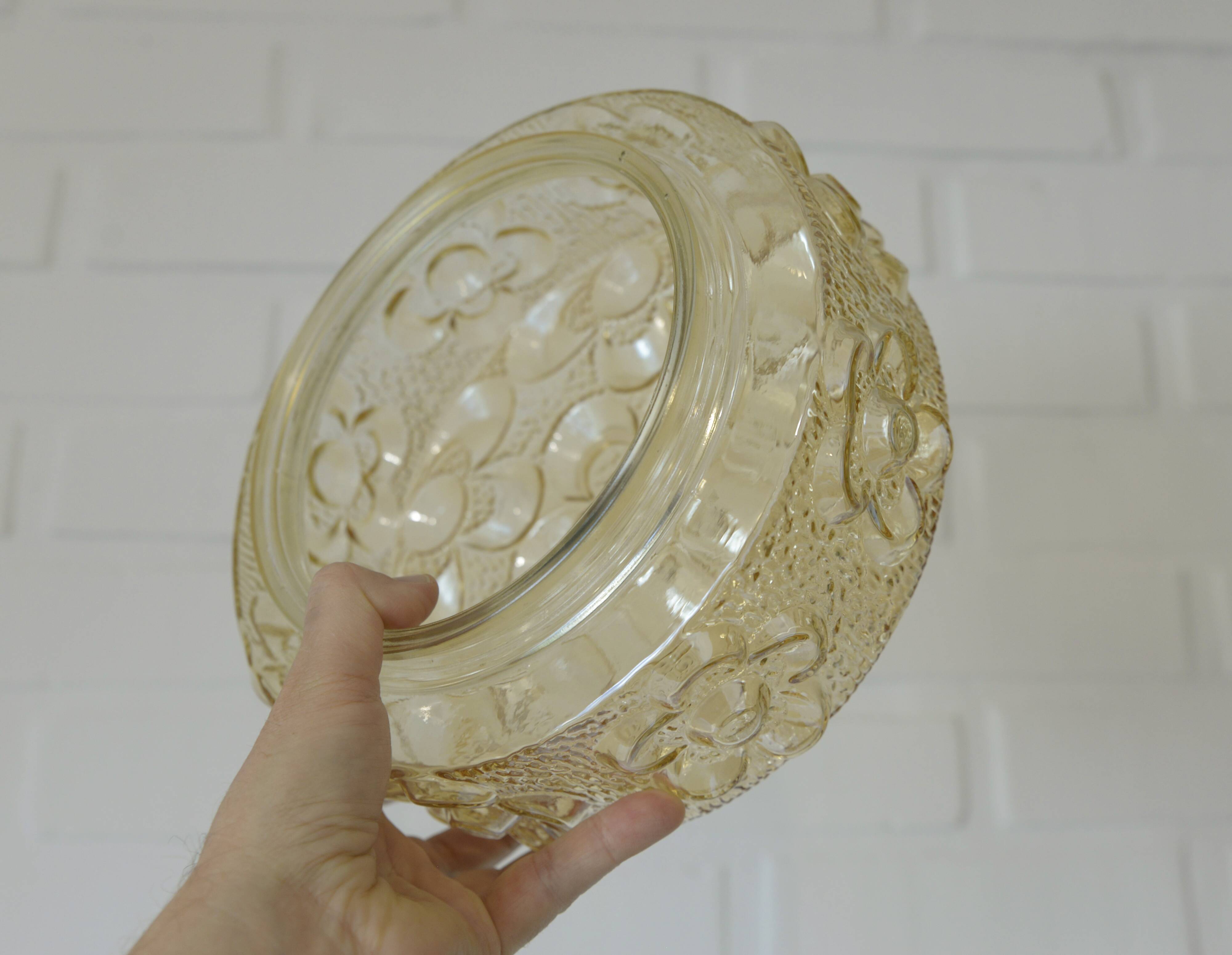 Plafonnier vintage en verre ambré