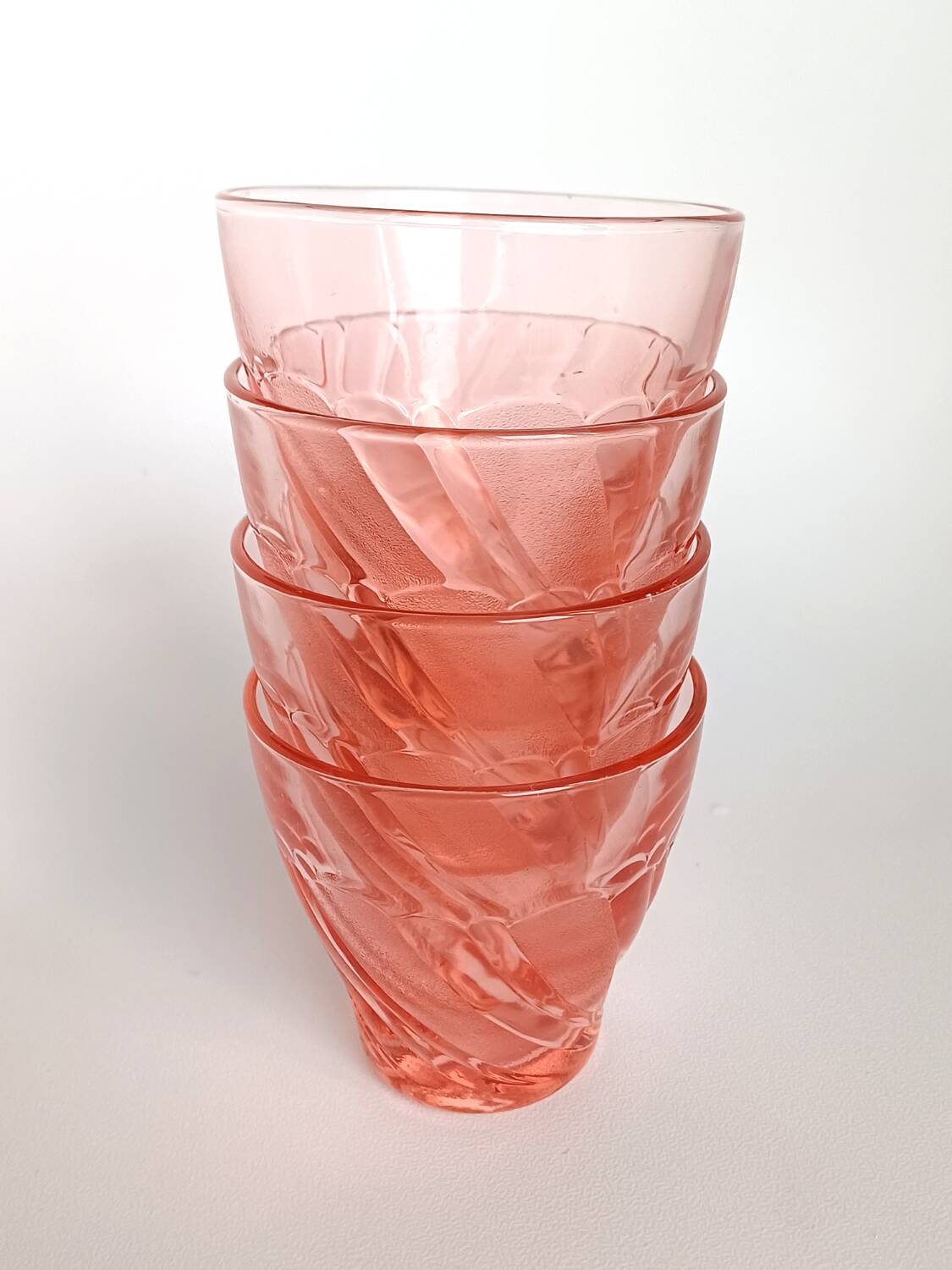 Vereco pink water glasses