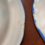2 assiettes faience de Moustiers - décor bleu dans le goût du XVIIIe