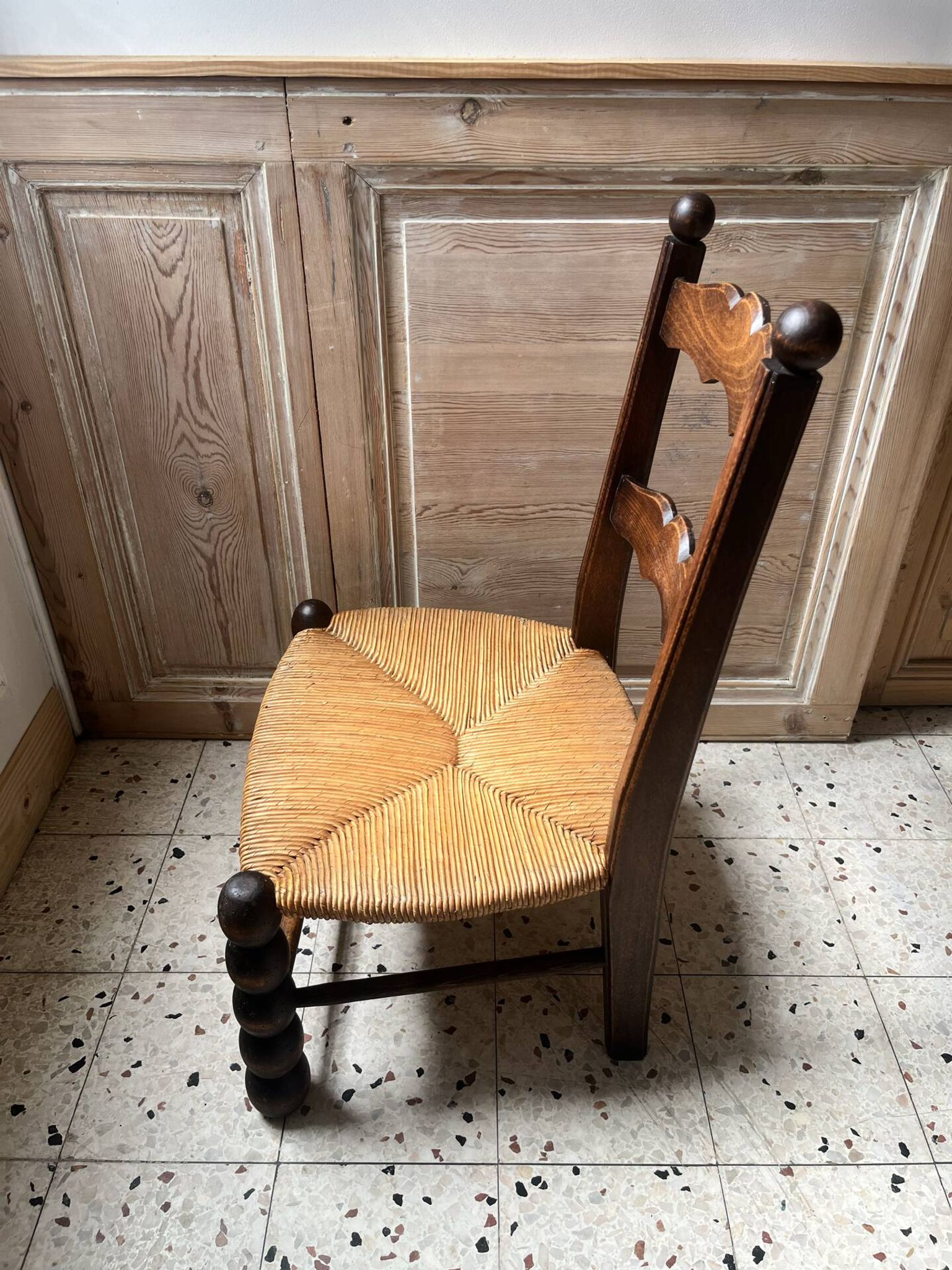 Chimney chair
