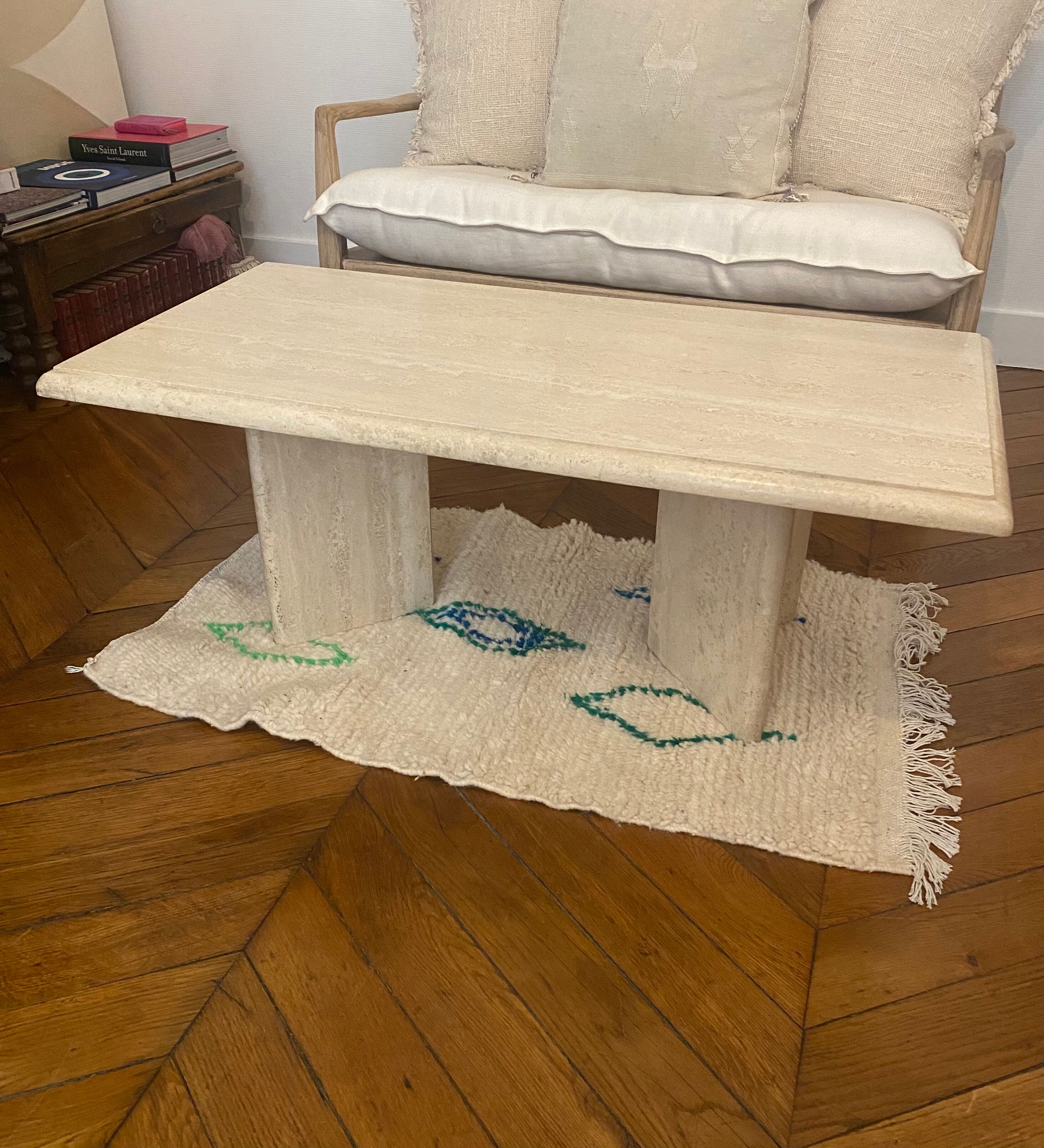 Vintage ecru rock stone coffee table