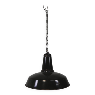 Industrial hanging lamp with enamelled steel shade