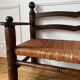 Banc en bois et paille ancien