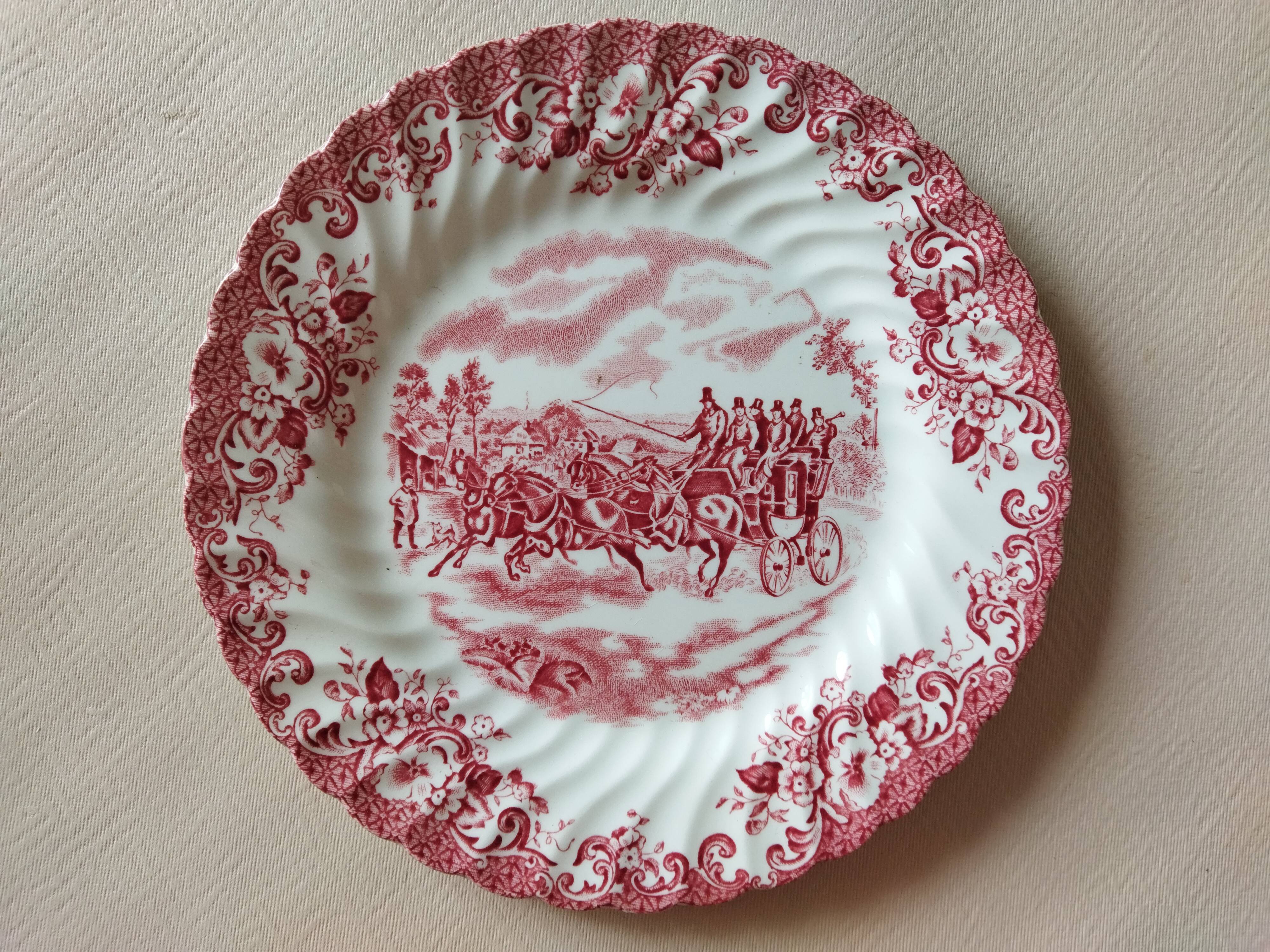 8 Johnson Bros "Coaching Scenes" English dessert plates