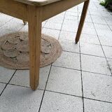 Farm table